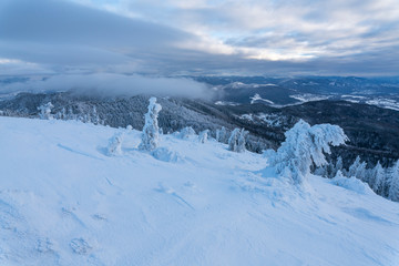 Fototapeta premium Heavy winter in the Cozia Mountain, part of the Carpathian Mountains.