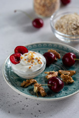 Yogurt with cherries