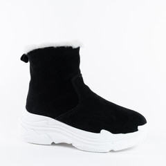 Black Winter Women Soft Warm Sport Shoes In Nubuck And Fur And Flat White