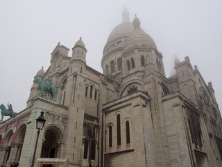 Fototapeta na wymiar Basilique du Sacré-Cœur
