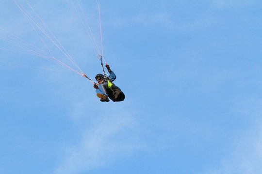 paragliding