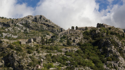 Fototapeta na wymiar Fortress on the mountain in Montenegro. The city of Kotor.