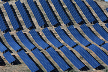 Obraz premium Clean energy (solar panels) in the fields of Andalucia