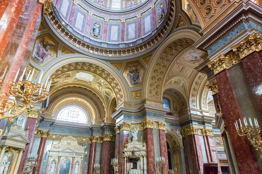 Inside architectural details. St. Stephen's Basilica in Budapest, Hungary