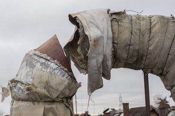 Disconnected parts of the duct. Exhaust system pipes. Harm to health