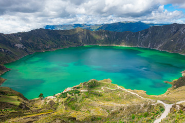 Fototapeta na wymiar Laguna Quilotoa - Ecuador