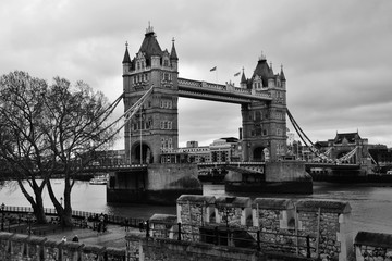 Fototapeta na wymiar Tower Bridge - London black and white
