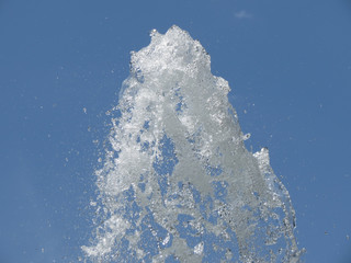 fountain water jet