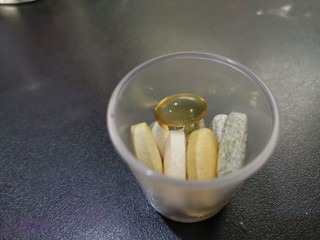 glass of water with lemon