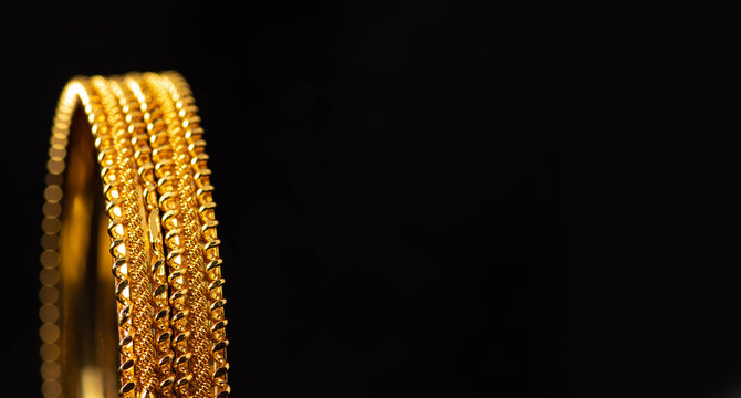 Gold bangles / wedding bangles / Traditional gold bangles - Indian tradition 