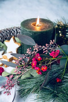 Gru&szlig;karte - Brennende Adventskerze mit Eukalyptus Zweigen - Weihnachtsdekoration 