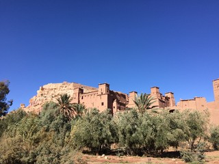 Fototapeta premium ouarzazate town and the river
