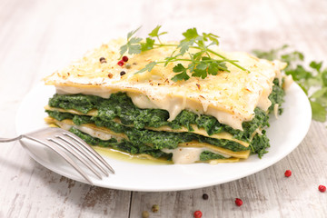 spinach lasagne with cream and cheese