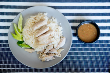 Rice steamed with chicken soup (hainanese chicken rice)