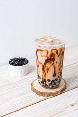 Taiwan milk tea with bubble