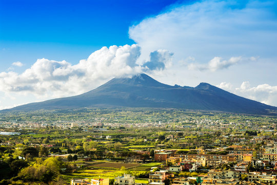 the Vesuvius photographed from a panoramic point of Pompeii