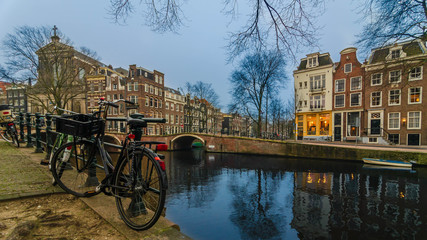 Obraz premium An Amsterdam Canal Landscape
