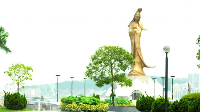 4k Kun iam statue in Macau park