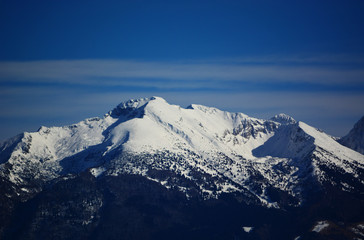 la neve sulle montagne dell 'Alpago ,Belluno,Italia