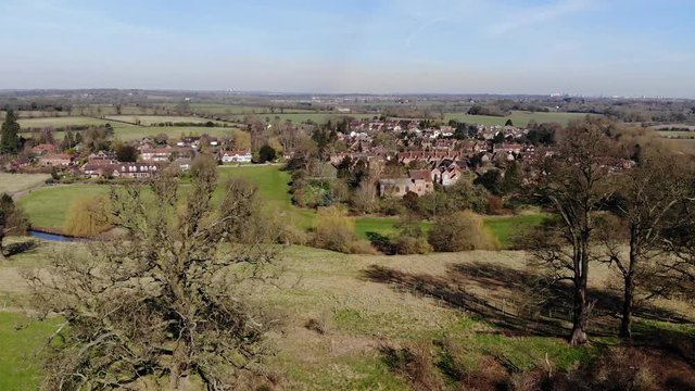 Historic English Village, Stoneleigh, Warwickshire, Tracking Right To Left