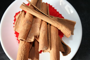cinnamon sticks