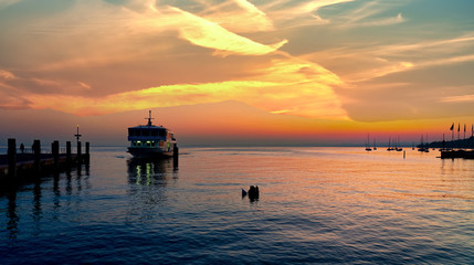 Sonnenuntergang am Gardasee bei Garda