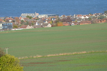 Obraz premium Views over St Andrews town, and Bay, from Pipeland Hill,