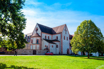 Fototapeta na wymiar Kloster Wallfahrtsort Wechselburg - Sachsen, Rochlitz, Grimma, Mulde