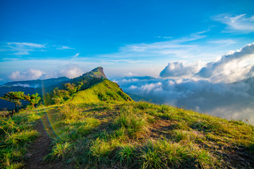 clound and mountain