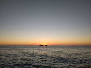 Naklejka na ściany i meble sunset at sea