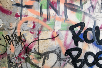 Wall1611a