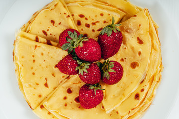 French American Pancakes With Strawberries