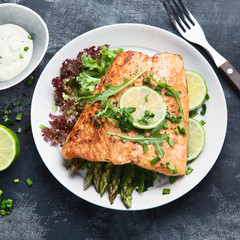 Grilled salmon with vegetables