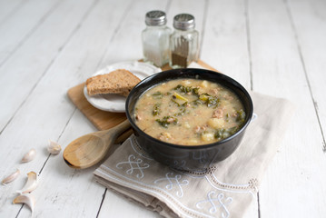 Sausage and kale zuppa toscana italian creamy soup