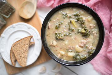 Sausage and kale zuppa toscana italian creamy soup