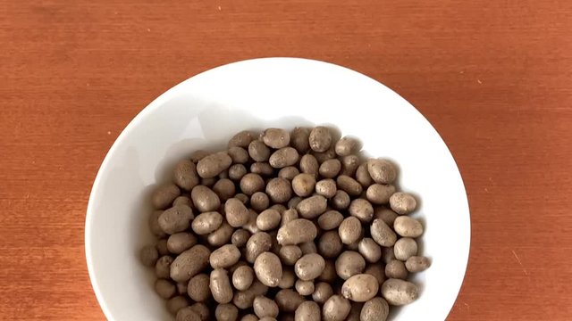 むかご 零余子 俯瞰 パンアップ パンダウン ソフトライト 零余子_v19_00444_(IMG_4160_3)