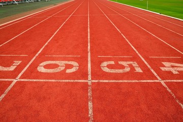 lanes of running track