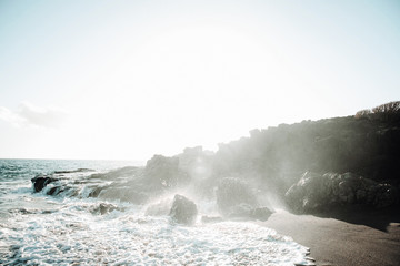 Sommer am Meer Blau felsen