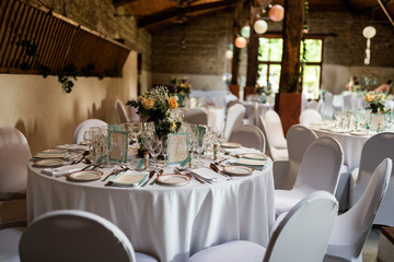 Fototapeta na wymiar table in restaurant - Wedding