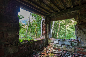 An abandoned village somewhere in Italy