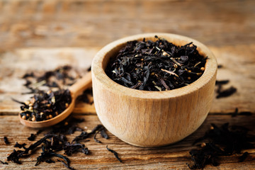 Dried black tea with spices