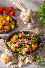 Blue cheese garlic chicken wings