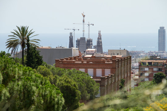 view of city Barcelona from Park G&uuml;ell torwards see