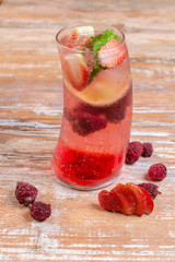  Italian red fruit sodas
