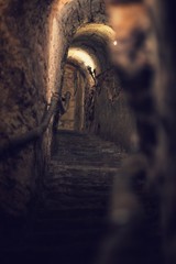 Escaleras de las cuevas del vino