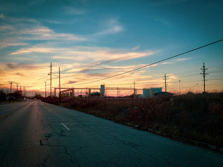 Fototapeta na wymiar Sunset over highway in Cleveland, Ohio