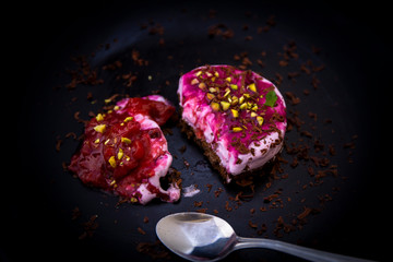 Berry Ice cream chocolate cookie sandwich