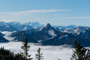 Winterwanderung zum Wallberg bei Föhn