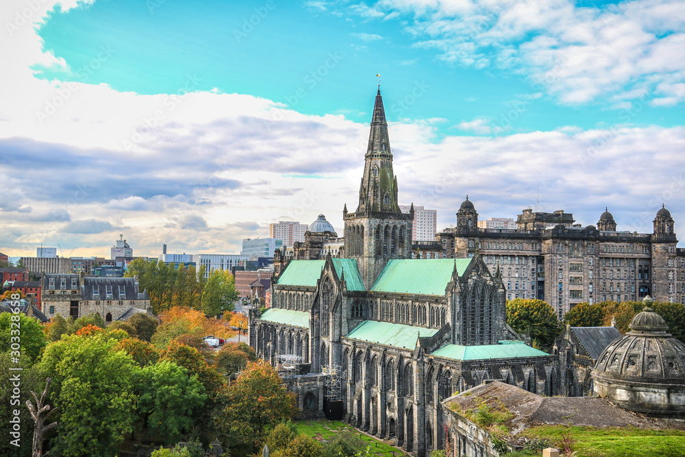 Wall mural View over Glasgow Cathedral