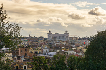 Fototapeta na wymiar panorama of with the Vittoriale in the background Rome from the public park Pincian Hill, Villa Borghese gardens, Rome, Italy